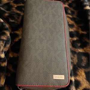 Used Michael Kors Mens Travel Wallet